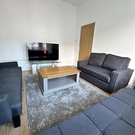 Champs Place Кардіфф Екстер'єр фото